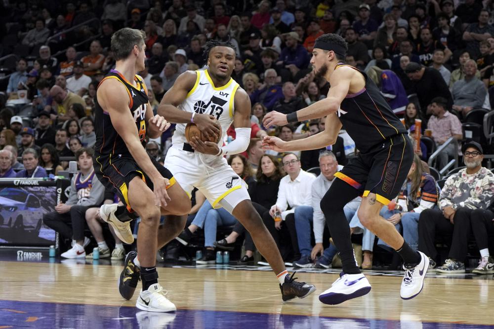 他在对阵猛 他在对阵猛