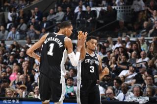 国羽毛球的 国羽毛球的